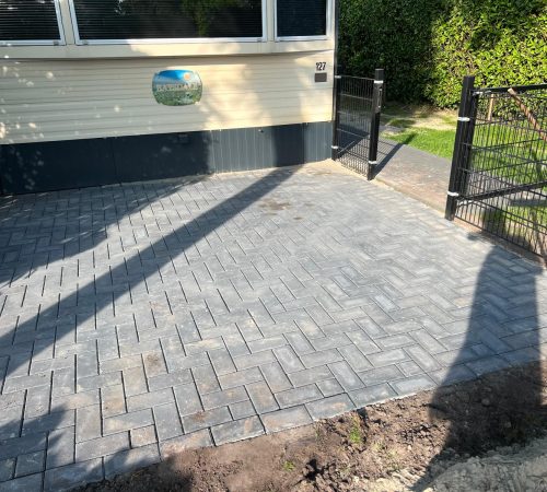 whatsapp image 2025 12 06 at 18.42.32 (1)